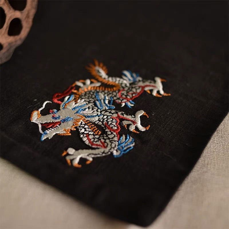 Dragon tea cloth