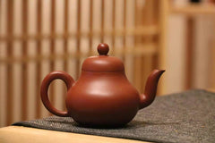 Yi Xing Zi Sha (Zhu Ni ---red clay) Si Ting pot and思婷壶Tea Master Size