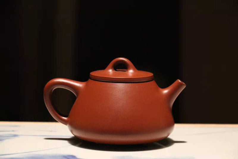 Yi Xing Zi Sha (Zhu Ni ---red clay)Shi Piao Pot 石瓢壶 Tea Master Size