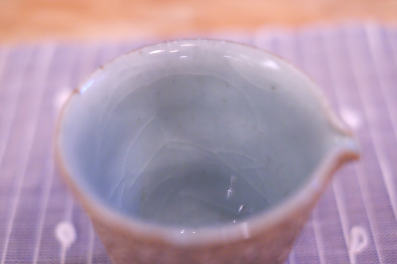 Rough pottery with celadon Ru kiln