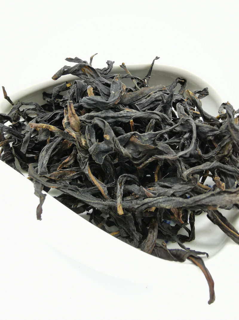 Lightning Mutated （Lei Kou Chai雷扣柴）Dancong Oolong Tea ( harvest April 18th)