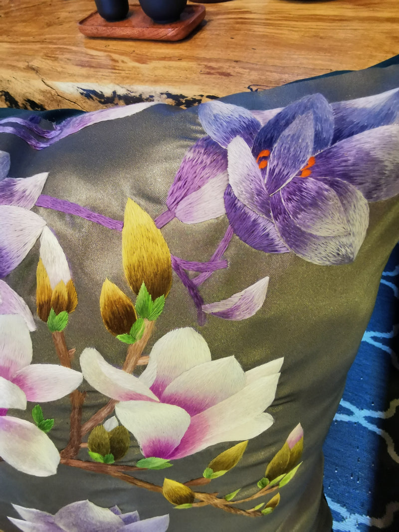 Suzhou Style Embroidery Cushion
