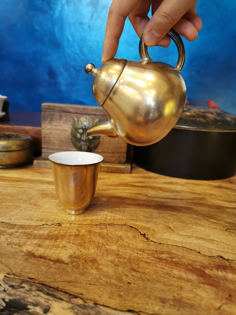 Silver Pot Tea Set