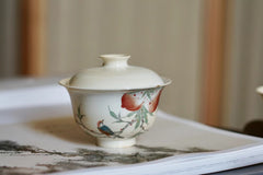 woodfired willow-wren on lucky peach tree Gaiwan)