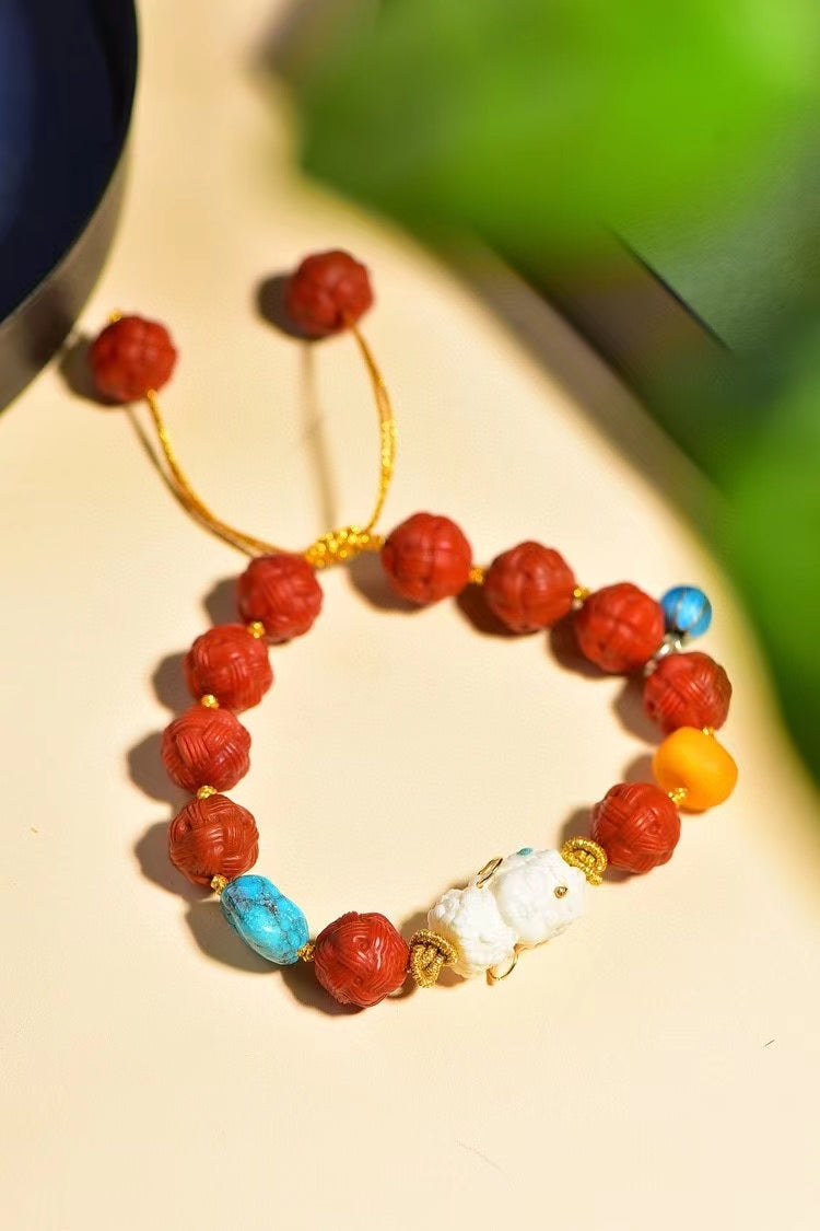 Natural Nanjiang Red Agate Aand Carved Beads Bracelet