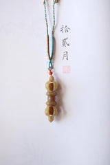 Natural Hetian Jade vajry pestle pendant