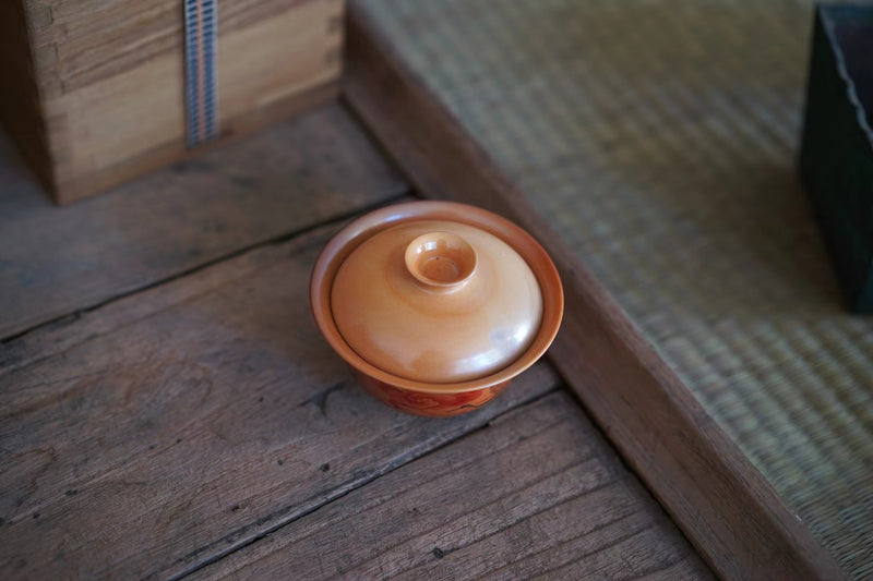 Hand made and hand painted woodfired red-crowned Gaiwan